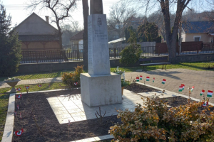 Méltóképpen ünnepeltük meg 2026. március 15-én az 1848-49-es forradalom és szabadságharc emléknapját az óvodás gyermekek és az iskolás fiatalok színvonalas műsorával.